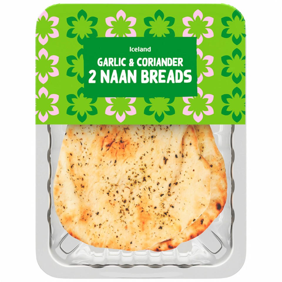 [63360] Iceland 2 Garlic & Coriander Naan Breads 220g